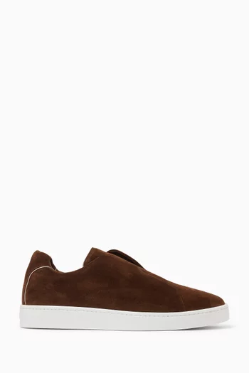 AUR3 Sneakers in Suede