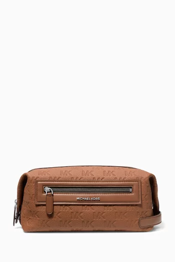 Jet Set Logo Embossed Travel Kit in Leather