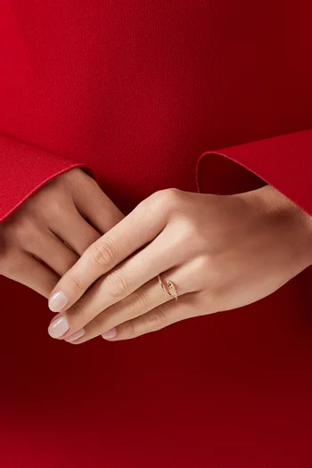 Huwaita Diamond Ring in 18kt Rose Gold