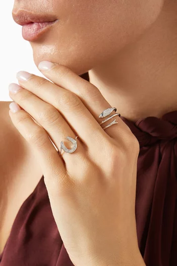 Lucky Horse Diamond Ring in 18kt Gold