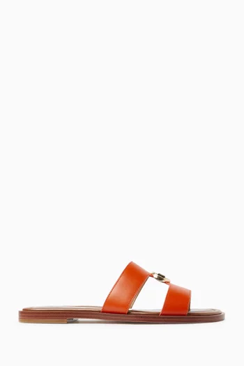 Erin Flat Sandals in Leather