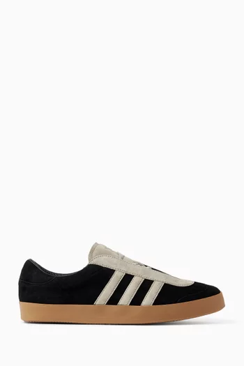 Gazelle Sneakers in Suede
