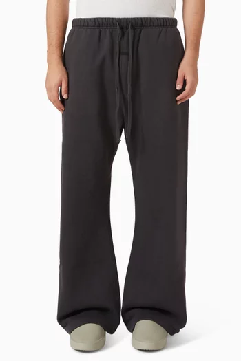Signature Classic Flare Sweatpants in Fleece