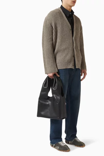 Shoulder Bag in Leather