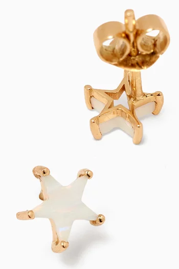 Tiny Star Earrings in 18kt Gold
