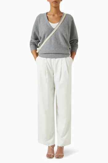 Lumi V-neck Sweater in Knit