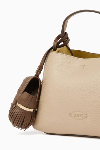Gommino Driving Shoe Charm in Leather
