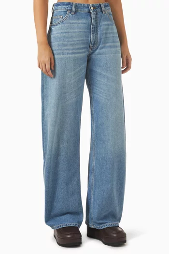 Relaxed Curve Jeans in Denim