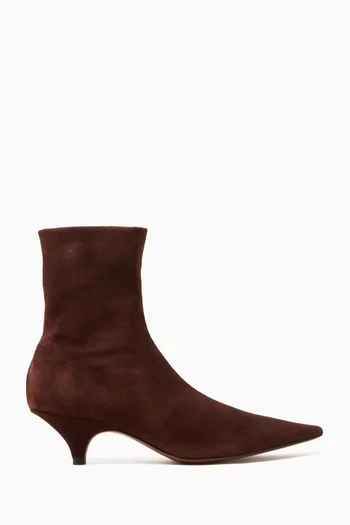 Poera 40 Ankle Boots in Suede