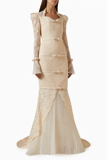 Majeste Gown in Stretch Crepe & Lace