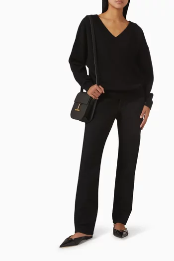 V-neck Knit Sweater in Cashmere