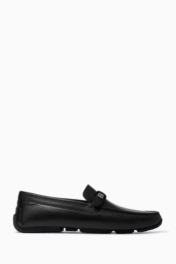 Posye Loafers in Grained Leather