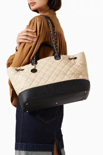 Shopping Tote Bag in Quilted Leather