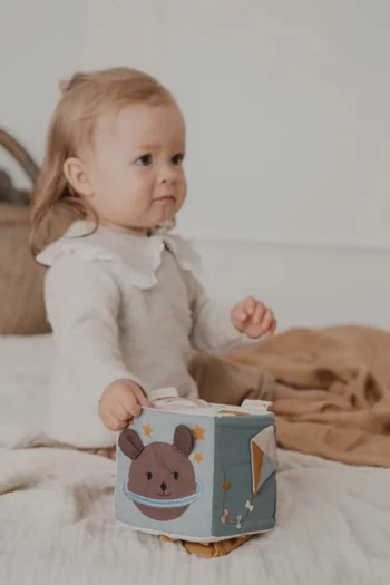 Little Flyers Sensory Cube Toy