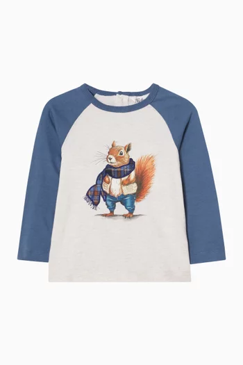Hunter Squirrel  T-shirt