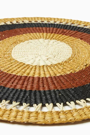 Shell Round Placemat in Straw