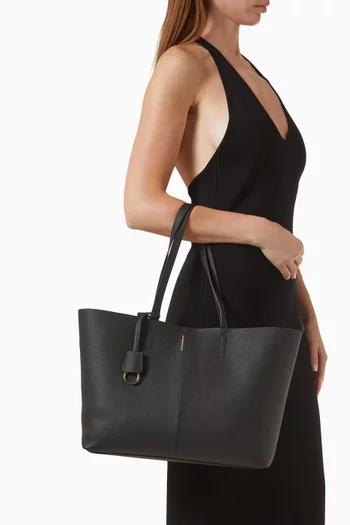The Medium Snap Tote Bag in Leather
