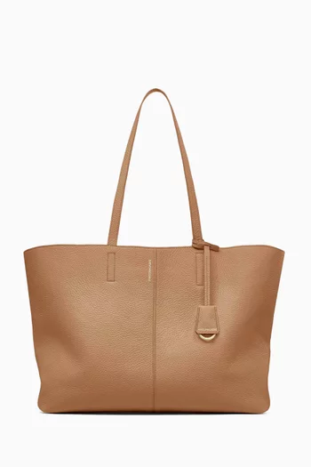 The Medium Snap Tote Bag in Leather