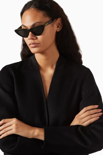 Chic Noir Cat Eye Sunglasses in Acetate