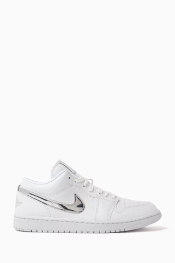 Air Jordan 1 Low SE Sneakers