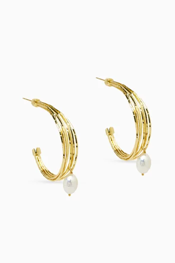 Pearl Drop Earrings in 18kt Gold-plated Metal