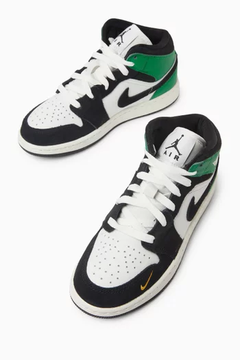 Air Jordan 1 Mid SE Sneakers