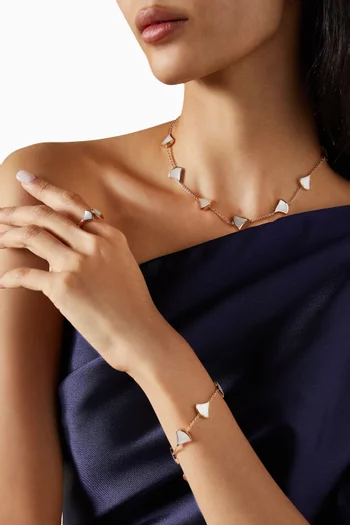 Diva's Dream Mother of Pearl Necklace in 18kt Rose Gold