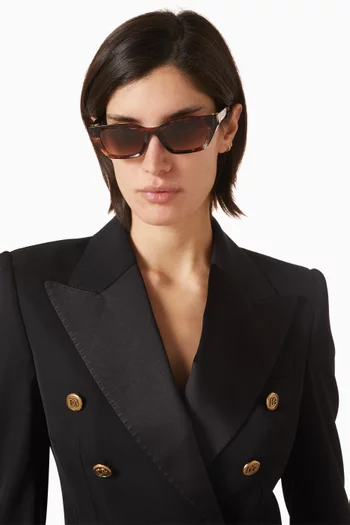 Cat-eye Sunglasses in Acetate