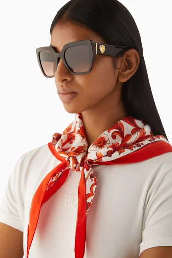 Square Sunglasses in Acetate
