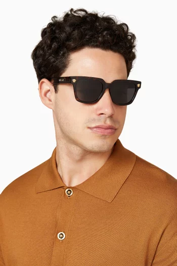 Medusa Square Sunglasses in Acetate