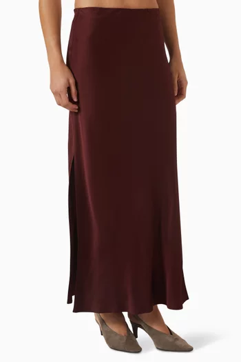 Side-slit Skirt in Satin Cady