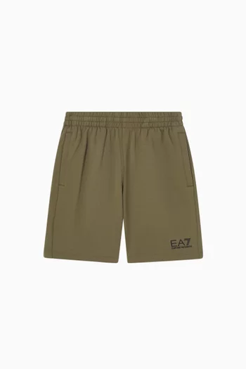 Train Core Shorts