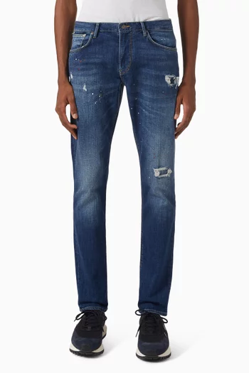 Distressed Jeans in Denim