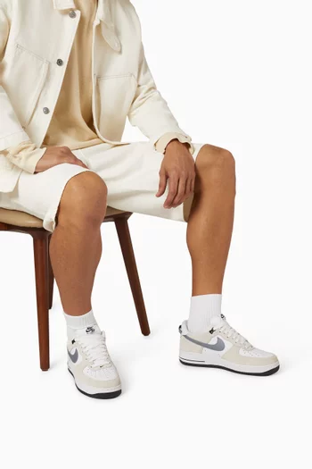 Air Force 1 '07 LV8 Sneakers in Leather