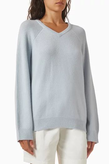 Oversized V-neck Sweater in Cashmere
