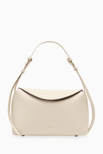 Hudson Shoulder Bag in Leather