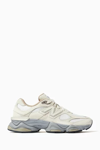 9060 Sneakers in Suede & Mesh