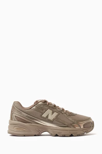 Unisex 740 Low-top Sneakers in Mesh