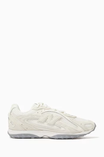 204L Sneakers in Suede