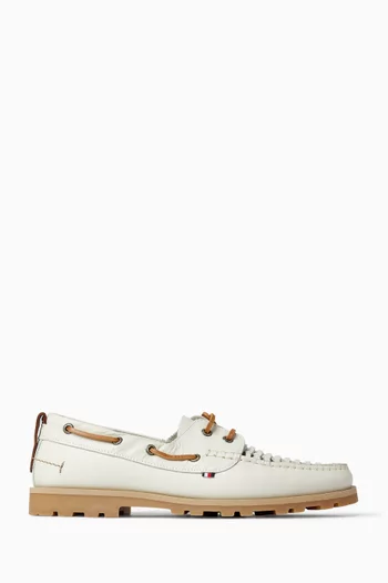 Braided Boat Shoes in Leather