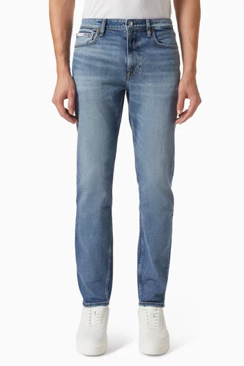 Slim Tapered Jeans in Denim