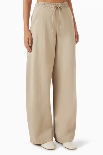 Barrel-leg Pants in Technical Cotton Jersey