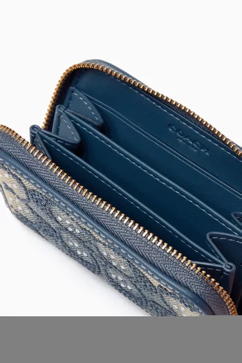 Small Essential Zip Card Case in Signature Denim