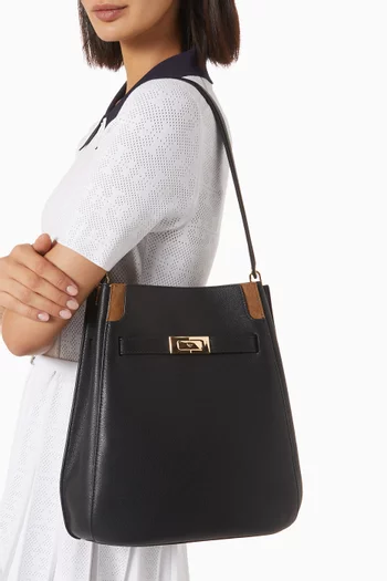 Lee Radziwill Bucket Bag in Leather