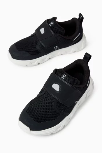 Cloud Dash Sneakers