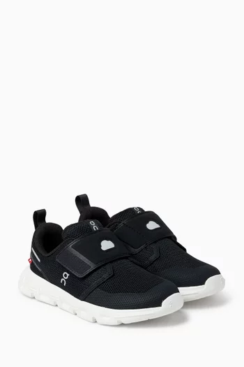 Cloud Dash Sneakers