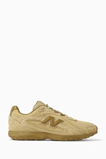 204L Sneakers in Suede