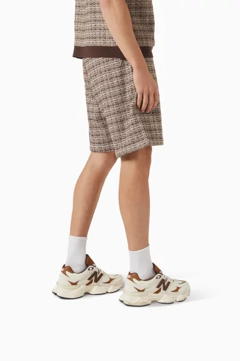9060 Sneakers in Mesh & Suede