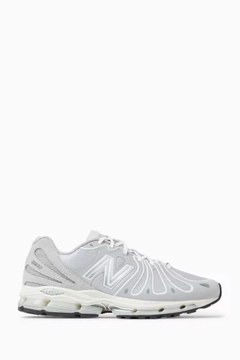 1890 Sneakers