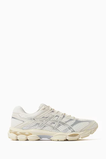 Gel-Cumulus 16 Sneakers